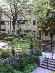 western entrance to the inner courtyard